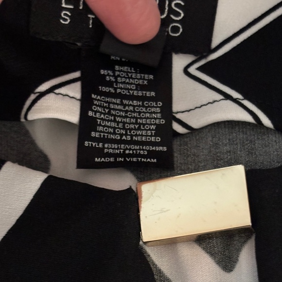 Enfocus Studio Shift Dress - Retro 60s Print Size 4 - Picture 9 of 9